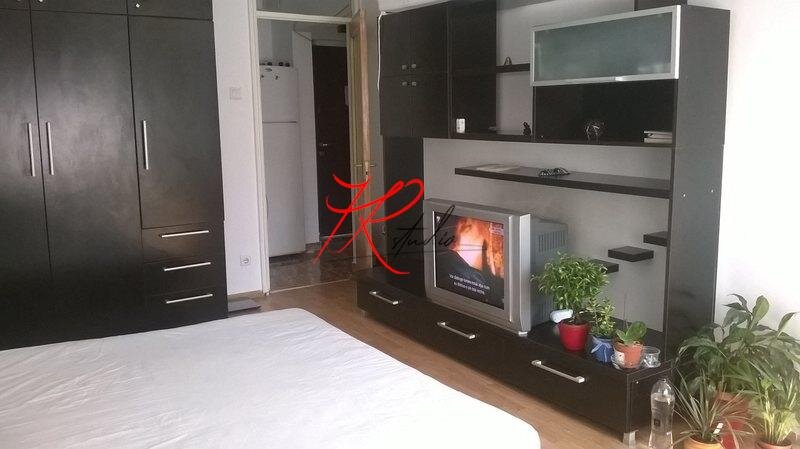 Pantelimon / Cimitirul Armenesc  Vanzare garsoniera decomandata bloc dupa 1980